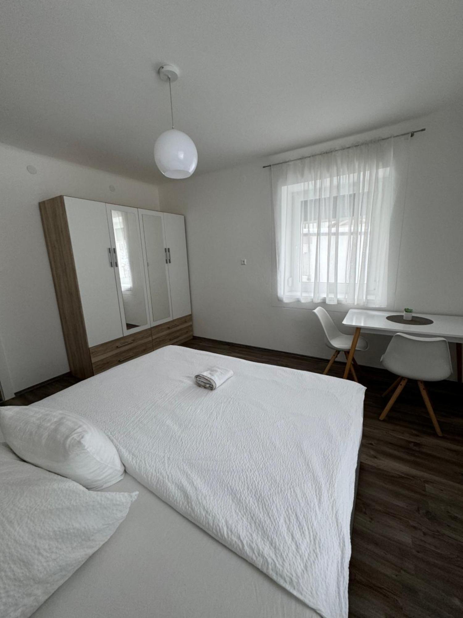 Apartment Vlora-Naturblick วิลลาค ภายนอก รูปภาพ