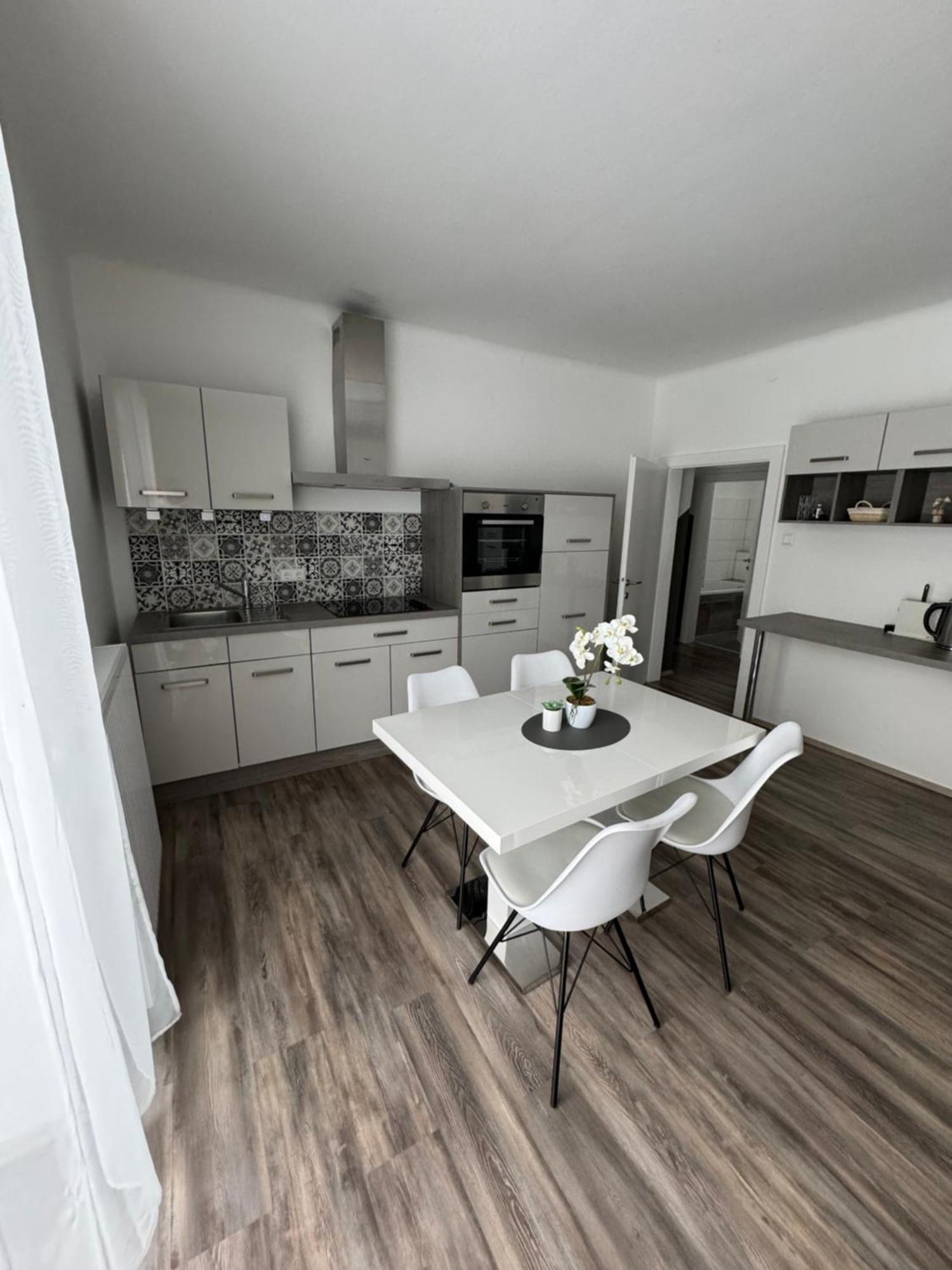 Apartment Vlora-Naturblick วิลลาค ภายนอก รูปภาพ